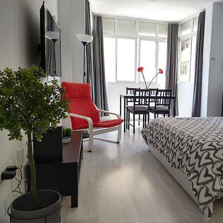 Amplio Estudio,Vista Mar Y Montana, A Pasos Del Centro Torremolinos Exteriér fotografie