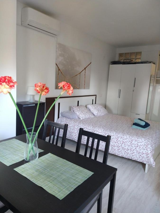 Amplio Estudio,Vista Mar Y Montana, A Pasos Del Centro Torremolinos Exteriér fotografie